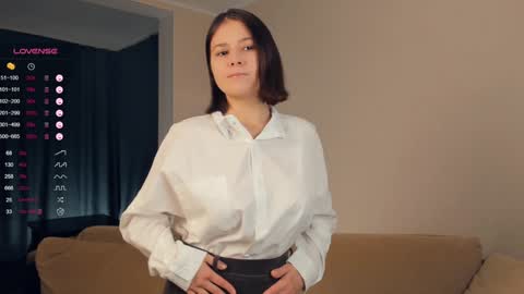 Snapshot of randichaplin chatting on 8, 1, 2025 Vilda online show from 8, 1, 2025