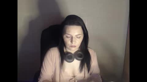 Hayle online show from 5, 5, 2026