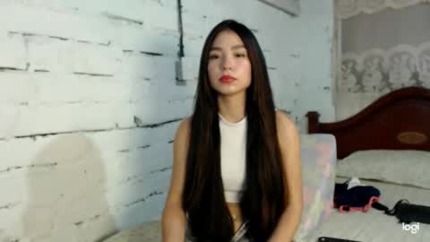 raquel2411 online show from 20, 5, 2026