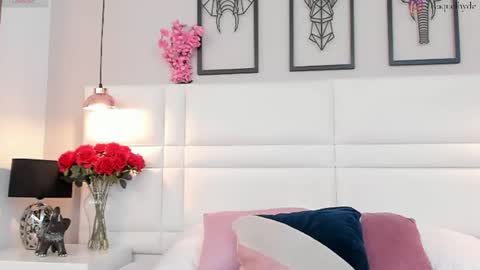 Snapshot of raquelhyde_ chatting on 11, 7, 2026 raquel Hyde online show from 11, 7, 2026