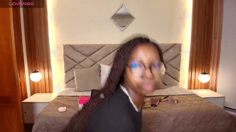 Raquel online show from 6, 5, 2026