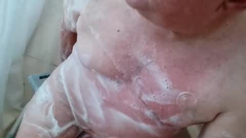 Snapshot of rasbearingsly chatting on 17, 11, 2025 Rasbear online show from 17, 11, 2025