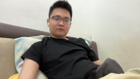 randomnaut online show from 17, 2, 2025