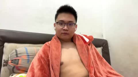 randomnaut online show from 6, 3, 2025