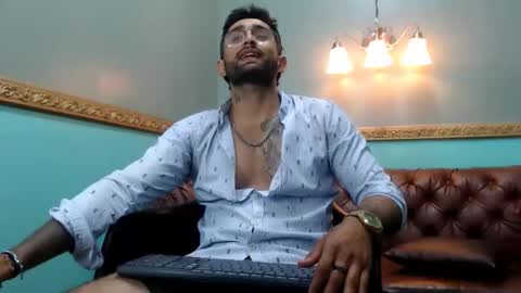 Snapshot of rauldickins chatting on 15, 5, 2026 rauldickins online show from 15, 5, 2026