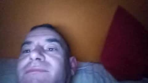 raulillo19842 online show from 15, 4, 2026