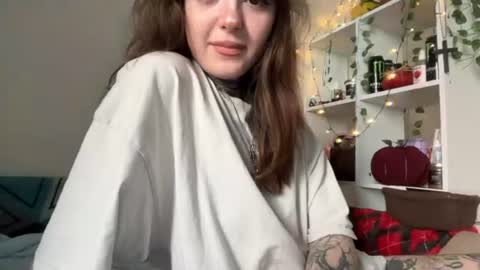 Snapshot of raven_armor chatting on 28, 7, 2026 raven_armor online show from 28, 7, 2026