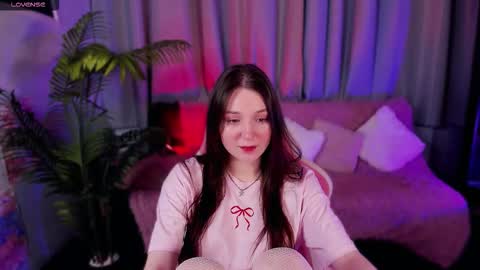 Snapshot of raven_crowe chatting on 21, 3, 2026 Raven online show from 21, 3, 2026