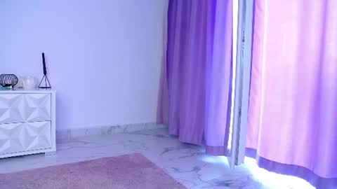 Raven Foxxy online show from 21, 7, 2026
