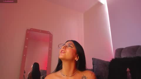   online show from 12, 2, 2026