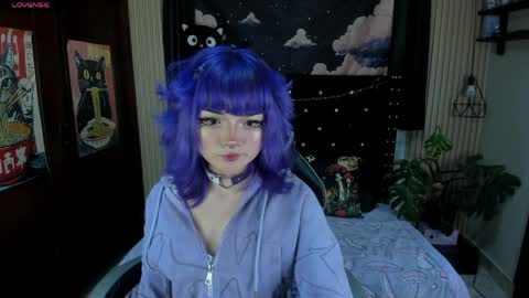 Snapshot of ravencollen chatting on 6, 4, 2026 ravencollen online show from 6, 4, 2026