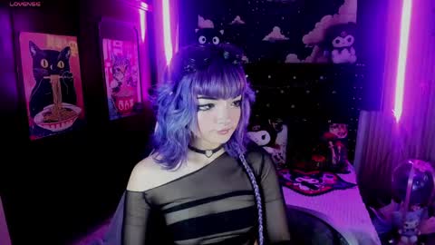 Snapshot of ravencollen chatting on 14, 5, 2026 ravencollen online show from 14, 5, 2026