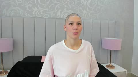 Ravenfox  online show from 15, 3, 2026