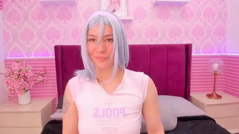 Snapshot of ravenfox_ chatting on 22, 5, 2026 Ravenfox online show from 22, 5, 2026