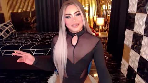 Snapshot of ravenmystiquex chatting on 13, 3, 2026 ravenmystiquex online show from 13, 3, 2026