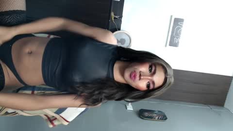 ravennaxx online show from 24, 2, 2025