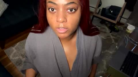 raventhebigbodybitch online show from 4, 2, 2025