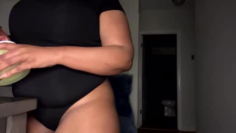 raventhebigbodybitch online show from 19, 2, 2025