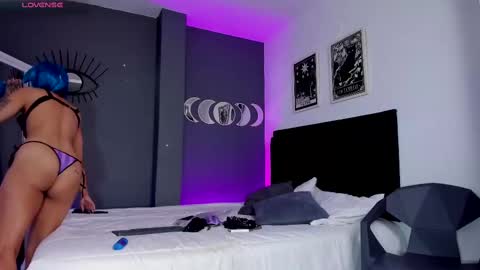 Raven Witch online show from 1, 3, 2025