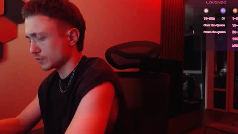 Snapshot of ravine_doleg chatting on 10, 9, 2025 Alex Nash online show from 10, 9, 2025