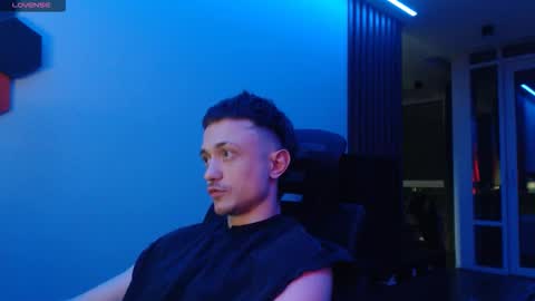 Snapshot of ravine_doleg chatting on 20, 9, 2025 Alex Nash online show from 20, 9, 2025