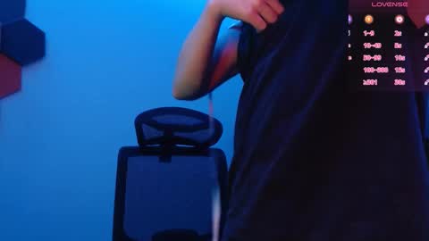 Snapshot of ravine_doleg chatting on 15, 10, 2025 Alex Nash online show from 15, 10, 2025