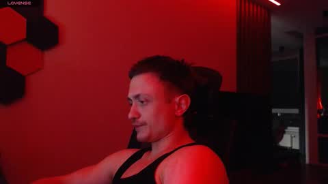 Snapshot of ravine_doleg chatting on 6, 11, 2025 Alex Nash online show from 6, 11, 2025