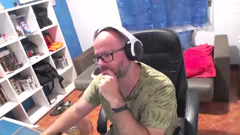 ravingr3d3 online show from 28, 6, 2026