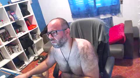 ravingr3d3 online show from 2, 7, 2026