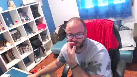 ravingr3d3 online show from 23, 7, 2026