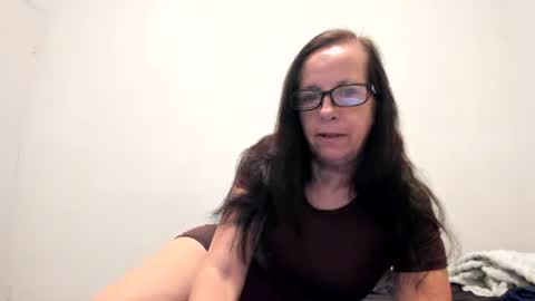 Snapshot of ravishthispeachgoddess chatting on 4, 3, 2026 Ravishing Peach Goddess online show from 4, 3, 2026
