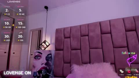 Snapshot of ravynrouge_ chatting on 22, 10, 2025 ravynrouge_ online show from 22, 10, 2025