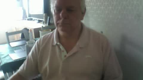 Snapshot of ray47 chatting on 21, 10, 2025 ray47 online show from 21, 10, 2025