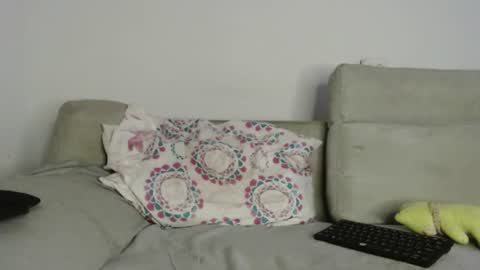 Snapshot of raycatt chatting on 10, 7, 2026 Ray online show from 10, 7, 2026