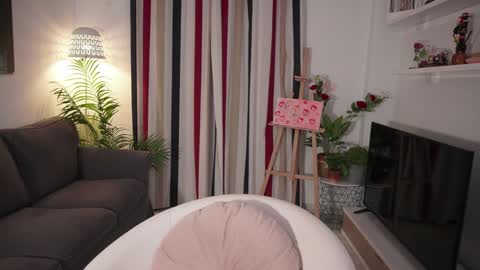 Raychell Black  online show from 26, 2, 2026