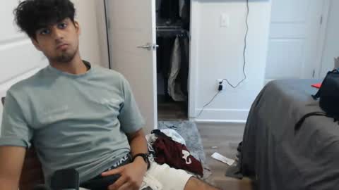 raymondg8596 online show from 16, 9, 2025