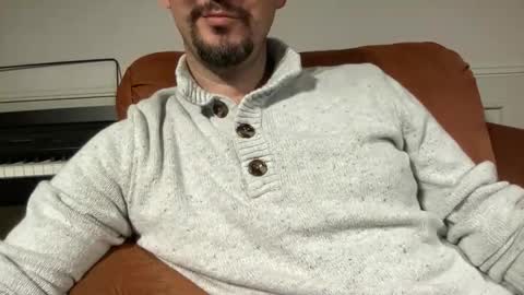 Snapshot of rayos789 chatting on 3, 12, 2025 rayos789 online show from 3, 12, 2025