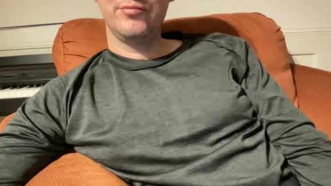 Snapshot of rayos789 chatting on 14, 12, 2025 rayos789 online show from 14, 12, 2025