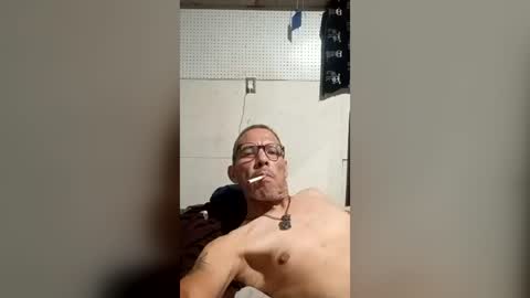 Snapshot of rayringo1970 chatting on 5, 8, 2026 rayringo1970 online show from 5, 8, 2026
