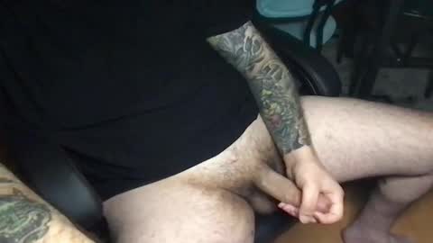 Snapshot of rayromano92 chatting on 5, 10, 2025 Ray online show from 5, 10, 2025