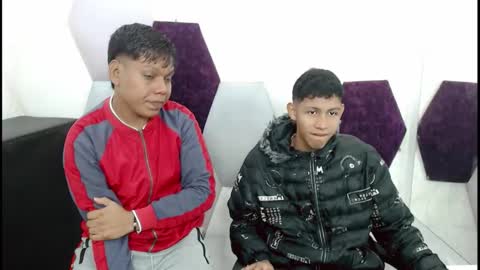 Snapshot of raystewart_ chatting on 21, 10, 2025 raystewart  online show from 21, 10, 2025