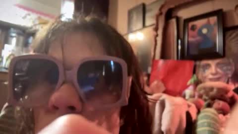 rcherrycola00 online show from 25, 2, 2026