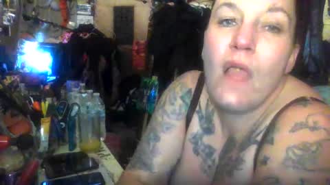 Snapshot of reallyredrum69th chatting on 7, 11, 2025 reallyredrum69th online show from 7, 11, 2025