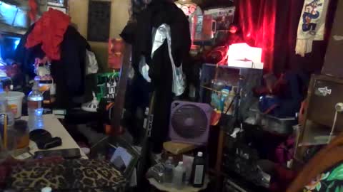 Snapshot of reallyredrum69th chatting on 3, 12, 2025 reallyredrum69th online show from 3, 12, 2025