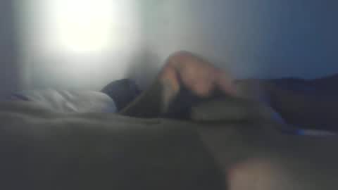 Snapshot of realmenol24k chatting on 21, 12, 2025 SexyFlacko online show from 21, 12, 2025