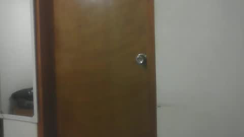 Snapshot of realmenol24k chatting on 16, 1, 2026 SexyFlacko online show from 16, 1, 2026