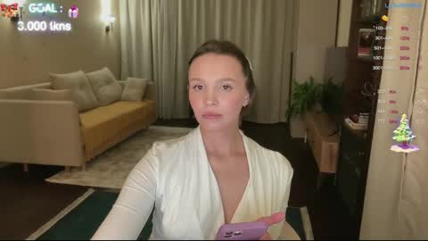 Snapshot of realsupermichael chatting on 20, 12, 2024 AliceEve online show from 20, 12, 2024