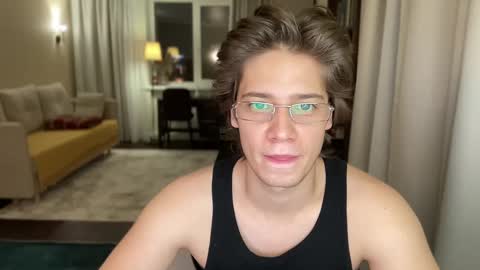 Snapshot of realsupermichael chatting on 22, 12, 2024 AliceEve online show from 22, 12, 2024