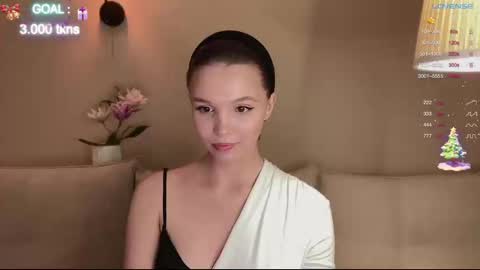 Snapshot of realsupermichael chatting on 30, 12, 2024 AliceEve online show from 30, 12, 2024