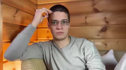 Snapshot of realsupermichael chatting on 14, 12, 2025 AliceEve online show from 14, 12, 2025